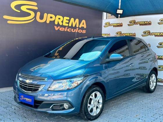 CHEVROLET ONIX 1.4 MPFI LT 8V FLEX 4P MANUAL